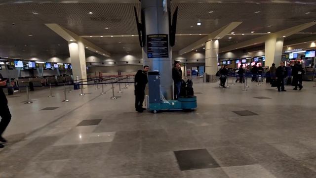 Москва. Аэропорт Домодедово. смотреть онлайн