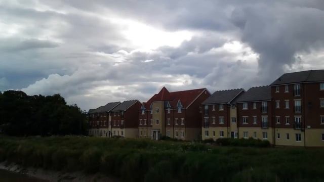 From Lithuania to United Kingdom (1st) смотреть онлайн