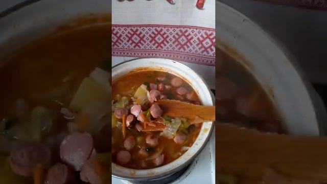 Суп . Вкусный . Рецепты . Как приготовить . С сосисками . #Shorts смотреть онлайн