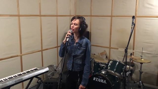 Alannah Myles - Black Velvet смотреть онлайн