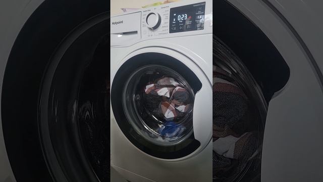 Hotpoint NSB 6015. Полная загрузка 45' 40° 700 об/мин смотреть онлайн