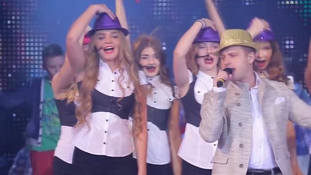 ТАЛАНТ ГРУПП - Мюзикл "Новогодний Экспресс" - номер "Италия" исп. 7 группа и Алексей Хлестов смотреть онлайн