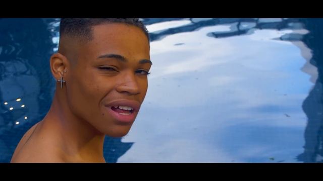MC Pipokinha, Junior PK E VM - Boneca Rosa (VideoClipe Oficial)