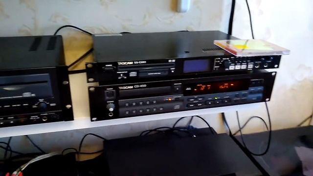 Tascam SS-CDR 200 записывает CD смотреть онлайн