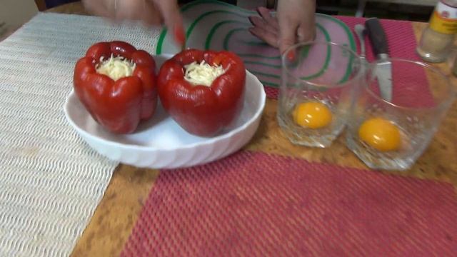 Легкий диетический завтрак, или ужин Домашний рецепт вкусного и простого блюда. Перец в духовке. смотреть онлайн