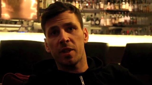 DARREN BARKER - 'I AM LOOKING FORWARD TO A LONG REIGN AS CHAMPION, AS STURM WAS' / BARKER v STURM смотреть онлайн