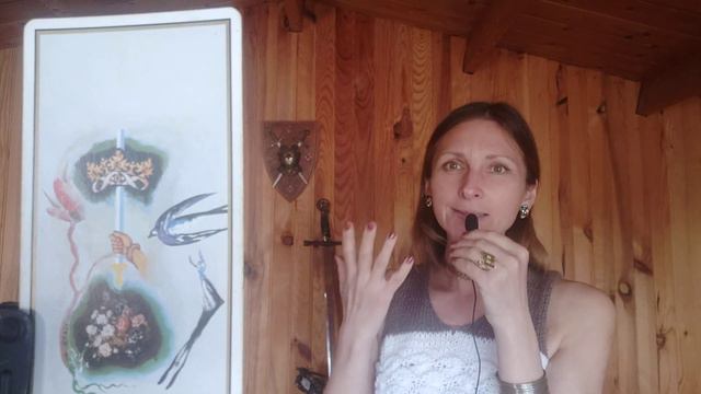 Туз мечей. Ясность. Таро Сальвадора Дали. смотреть онлайн