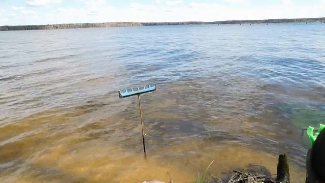 как мы с Саньком пытались наловить плотвы... смотреть онлайн