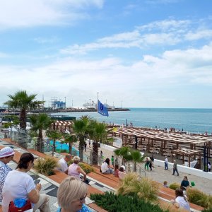 Пляж Ривьера в Сочи в 2024 г