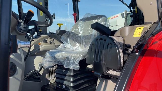 Case IH Farmall 110C