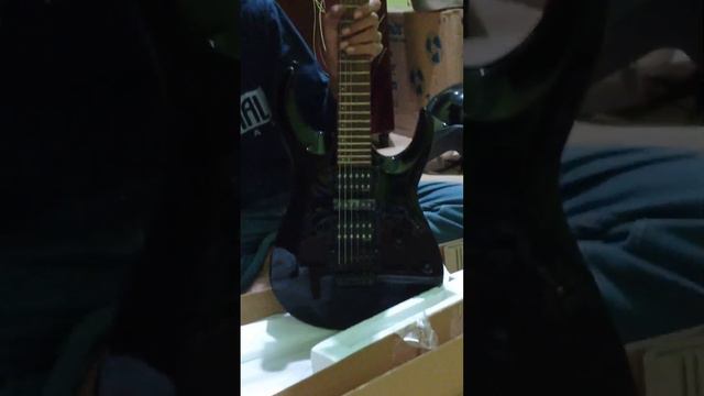 CORT X250 смотреть онлайн
