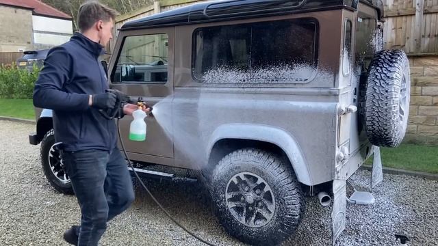 Deep Cleaning a Land Rover Defender 90 // Interior & Exterior Detail смотреть онлайн