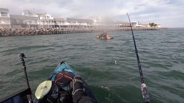 The Tog before the Storm - Inlet Tog Fishing turns Terrible -NJ Kayak Fishing смотреть онлайн