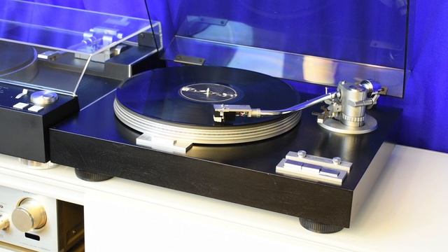 Проигрыватель винила Yamaha YP-D7(13) | Turntable Yamaha YP-D7 смотреть онлайн