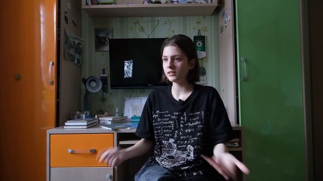 Я МЕНЯЛА ПАМПЕРСЫ ЧЕЛОВЕКУ, КОТОРЫЙ МЕНЯЛ ПАМПЕРС МНЕ. Девочка и деменция. смотреть онлайн