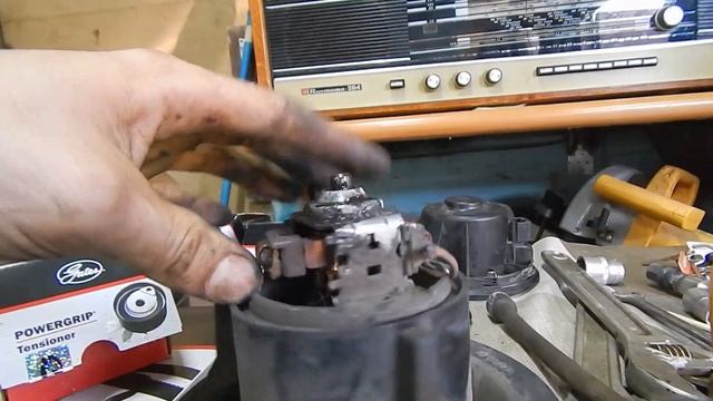 Замена ,ремонт моторчика отопителя Ford Focus 3 смотреть онлайн