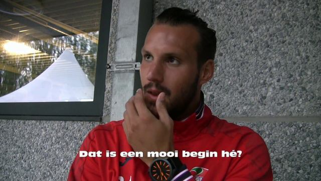 Mathieu Cornet na zijn 2 goals tegen Oudenburg смотреть онлайн