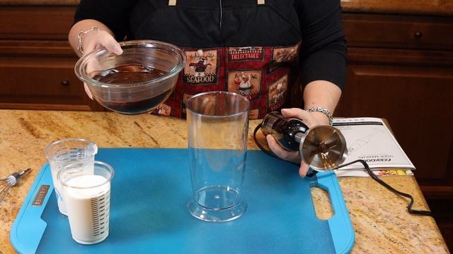 2 Ingredient Chocolate Mousse made in the ACEKOOL 5 in 1 Hand Blender смотреть онлайн