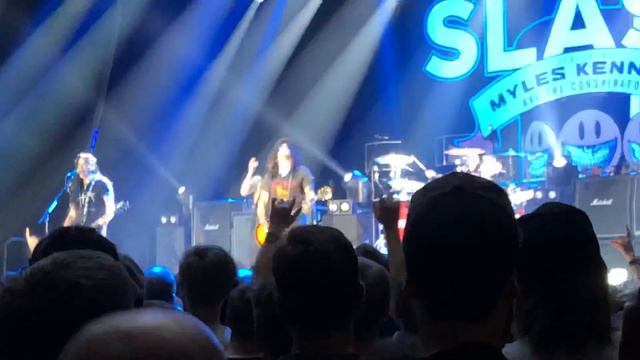 Slash feat Myles Kennedy&The Conspirators Shure MV88 Condencer Microphone for IOS смотреть онлайн