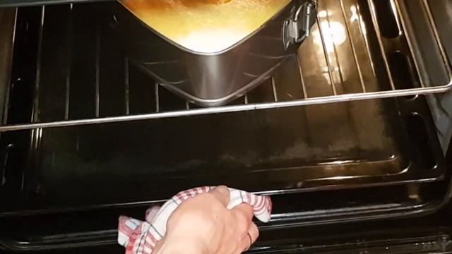 ЧИЗКЕЙК_СНИКЕРС_к_дню_влюбленных.mp4 смотреть онлайн