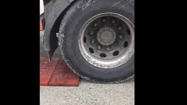 Полимерпесчаная тротуарная плитка, испытание смотреть онлайн