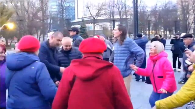 А ПОТОМУ,ЧТО В НЕМ ДУША ЖИВЕТ! 12 ноября 2023 ХАРЬКОВ ТАНЦЫ НА РЕТРО! смотреть онлайн