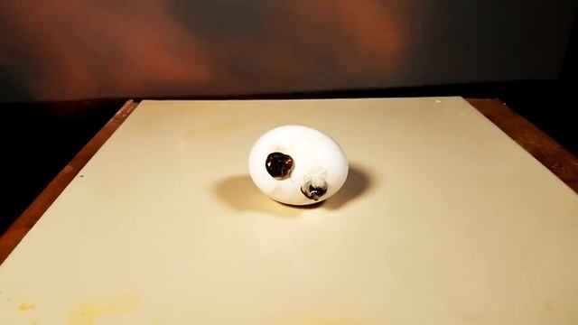 20 Ways to Break Eggs смотреть онлайн