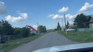 Улицы города Шумиха, курганская область. Дом с колоннами. Ремонт моста