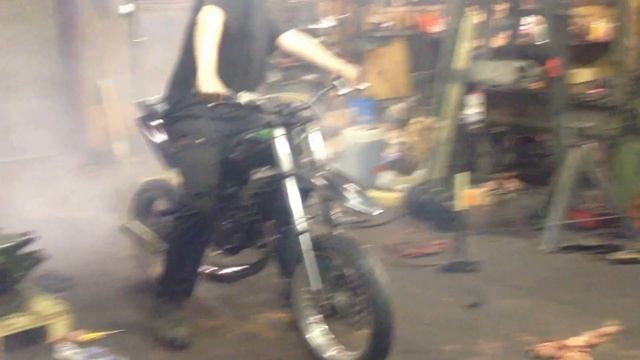 Första uppstarten med Polini Guss 80cc! смотреть онлайн
