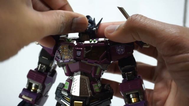 Flame Toys Kuro Kara Kuri Shattered Glass Optimus Prime смотреть онлайн