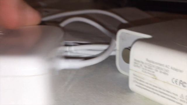 How To Know ( Identify) If Yor Magsafe Charger Is FAKE Or ORIGINAL?