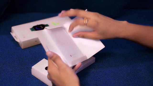 My First Smartwatch - Amazefit Bip U... unboxing смотреть онлайн