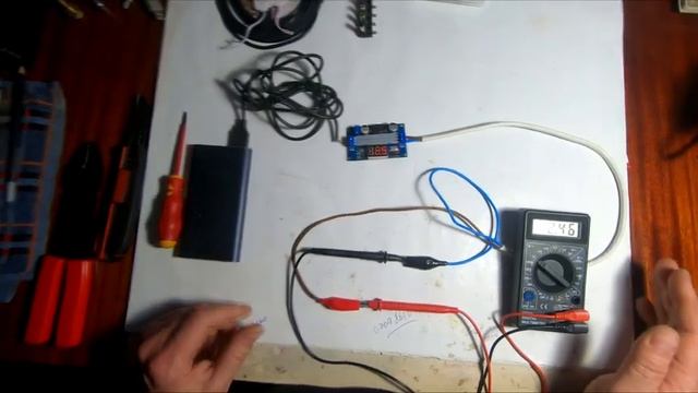 Как подключить свет, роутер и светодиодную ленту от повербанка. преобразователь DC-DC 5-12V смотреть онлайн