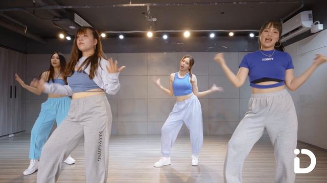 「20220624」(G)I-DLE -' My Bag' Dance Cover смотреть онлайн