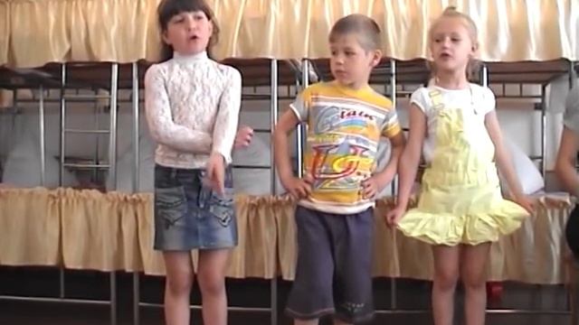 Один день в детском саду. Пример (Выпускной утренник).m2p смотреть онлайн