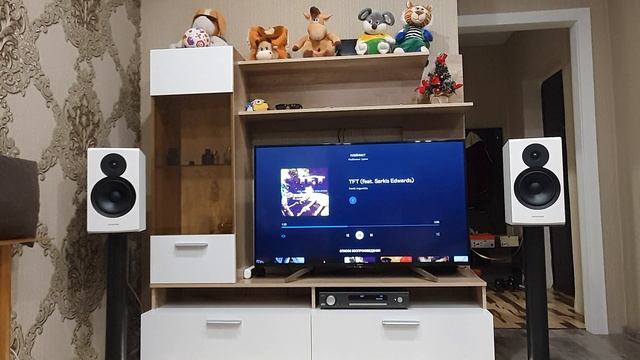 Dynaudio emit new 20, Arcam sa20 смотреть онлайн