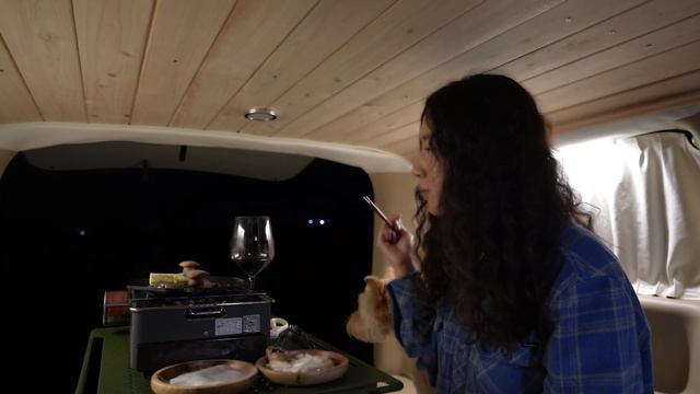 이곳을 올 수 밖에 없는 이유 | 자작캠핑카에서 첫솔캠 | 애견동반캠핑장 | 밀양아리랑오토캠핑장 | 미니멀웍스글래머쉘터 | 불멍+고구마 | смотреть онлайн