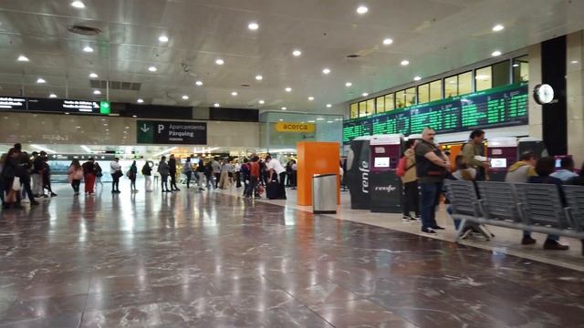 Barcelona ? Train Station - Sants Estacion 2023 ?? смотреть онлайн