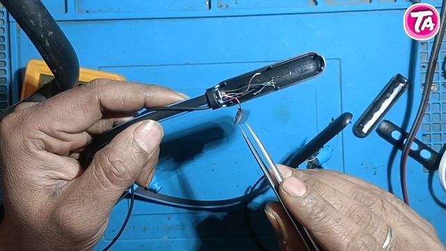 All type bluetooth earphone charging ok but on problem | bluetooth neckband charging problem смотреть онлайн