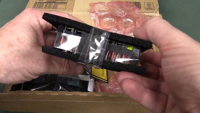 EEVblog #906 - Mailbag смотреть онлайн