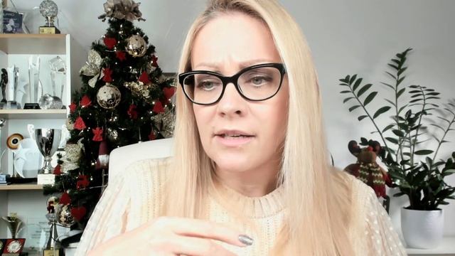 Насколько вредны кислоты в продуктах ногтевых. | Prime time 19.01.2022. смотреть онлайн