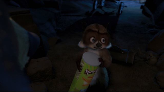 OVER THE HEDGE Clip - "Stealing From A Bear" (2006) смотреть онлайн