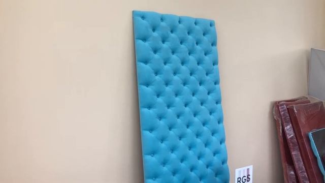 Комплект в прихожую - вешалка и банкетка с каретной стяжкой смотреть онлайн