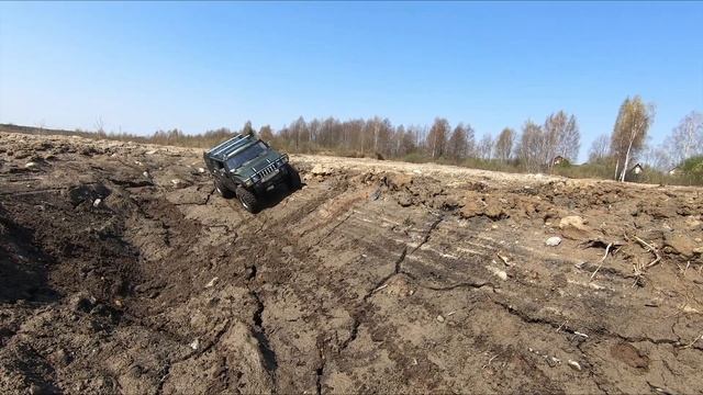 ЗИЛ 650 сил против Hummer H2 ... Сравнительный тест-драйв на бездорожье! смотреть онлайн
