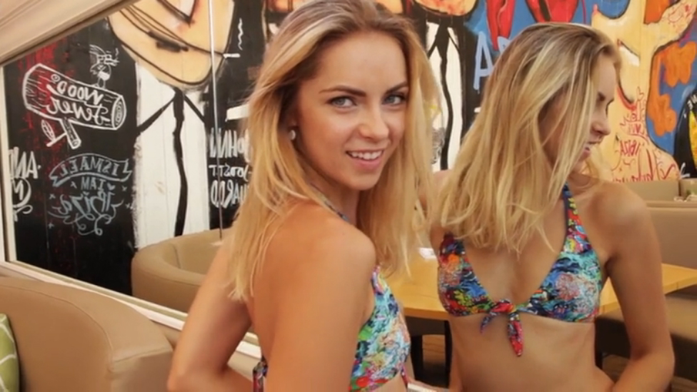 Показ мод на IBIZA смотреть онлайн