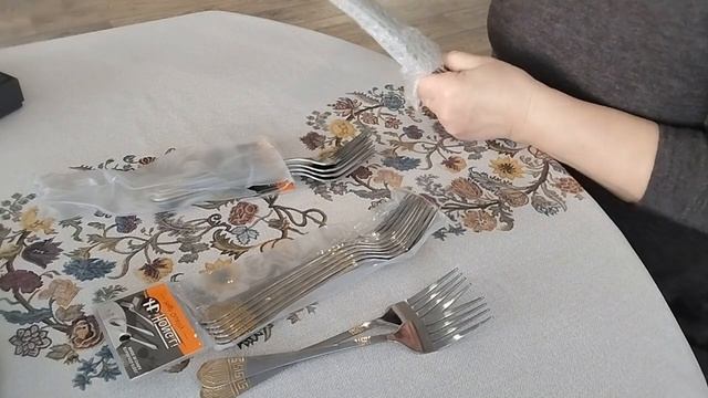 Нужные штучки С wildberries Столовые принадлежности и подарки смотреть онлайн