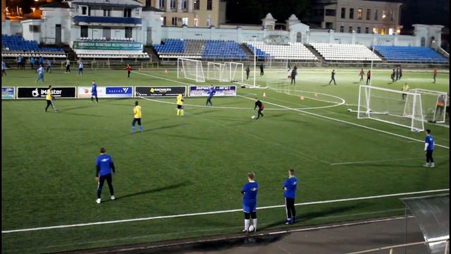 Фанком - Гармония (1:2) Матч ЛФЛ Киров 2017_10_09 смотреть онлайн