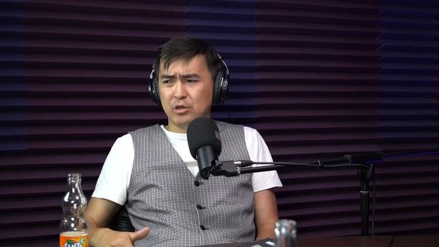 #БезТормозов: Данияр Макашев / Ведущий патриот / безумные истории на тоях. смотреть онлайн