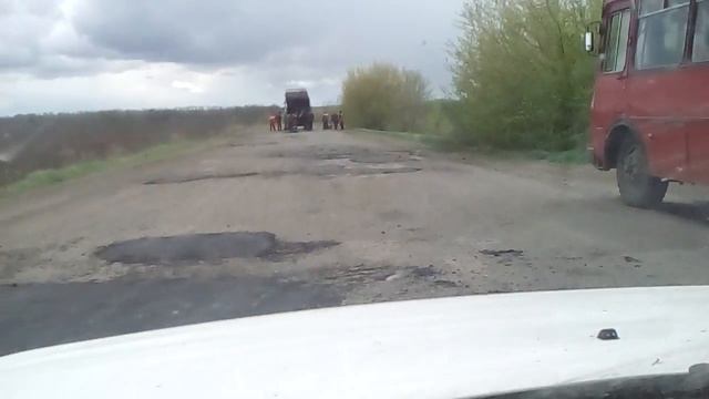 21.04.16 Белополье - Ульяновка. Ремонт дорожного покрытия смотреть онлайн
