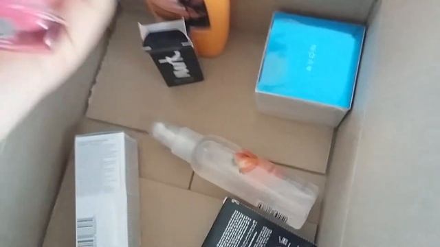 Открываю посылку от Avon | Новинки от кампании смотреть онлайн